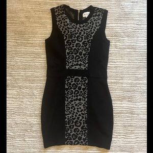 Milly black and gray leopard body on sweater dress